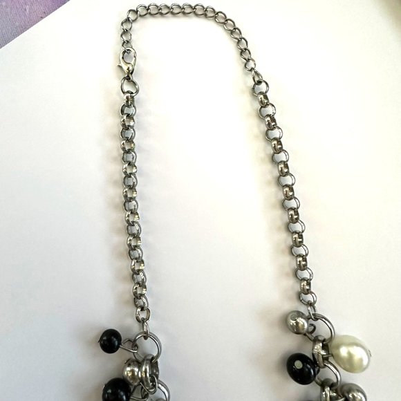 Womens Necklace Jewelry 10.25" Choker Faux Pearl Beads White Black Grey Costume - Picture 11 of 16
